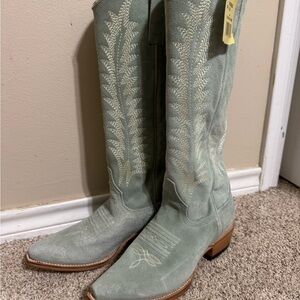 Stetson Light Green Embroidered Boots